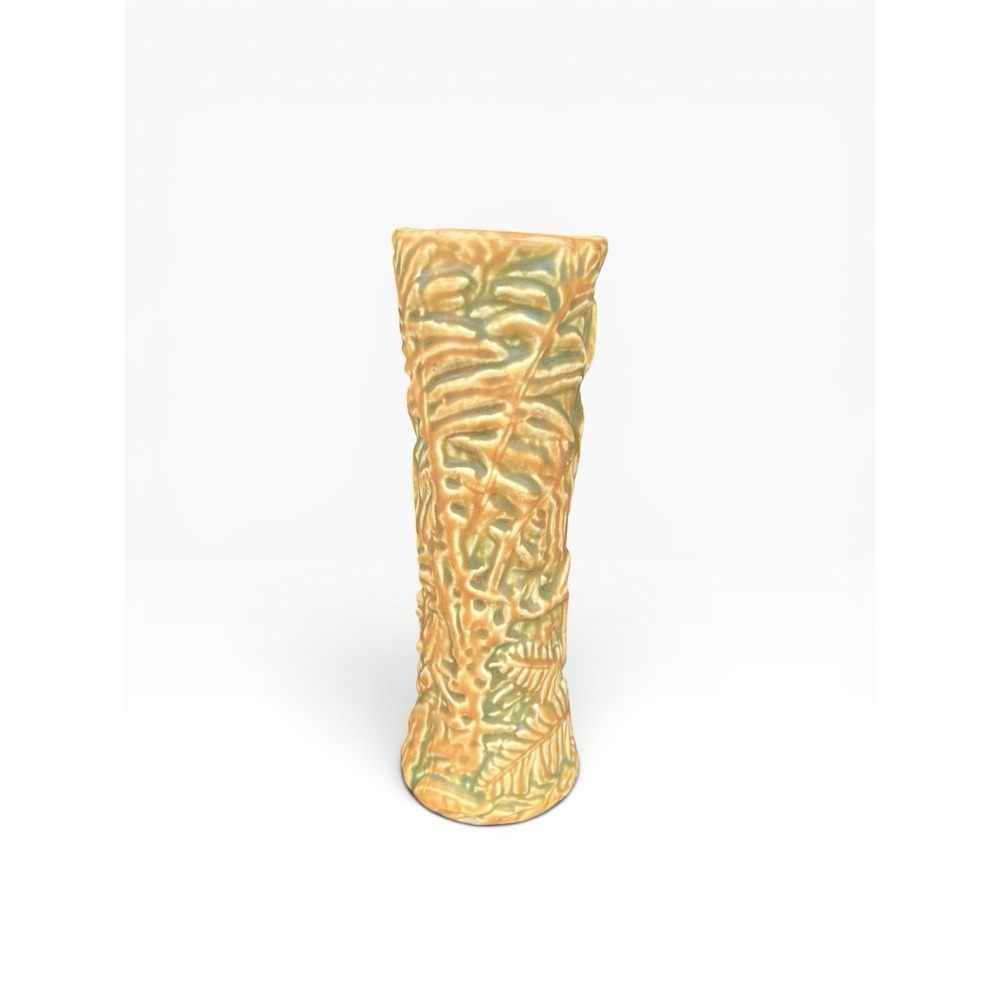 Weller‎ Marvo Vase 9" Fern Leaf Relief Matte Green Tan Arts & Crafts Pottery